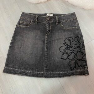 White House Black Market Gray Denim Skirt with Black Floral Design